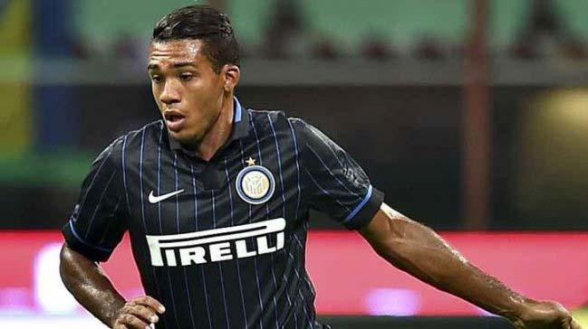 Kara Kartal transfer iin dmeye bast: Juan Jesus