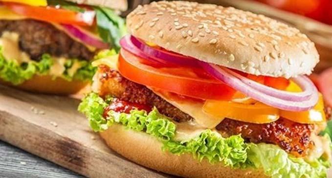 lkede yiyecek ktl! Hamburger 170 dolar