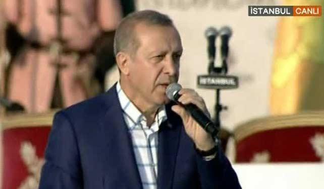 Cumhurbakan Erdoan'a Yenikap'da pankart srprizi