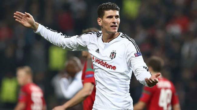 Mario Gomez'den Fiorentina'ya rest