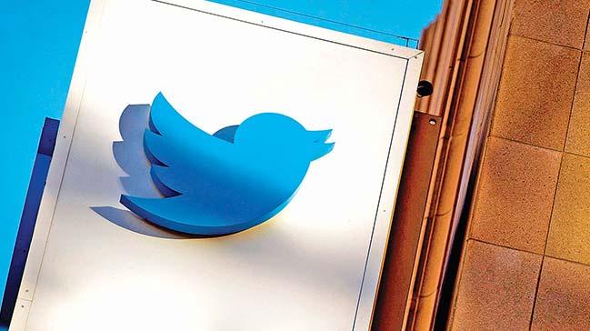 Twitter ve Yahoo pazarla oturdu 