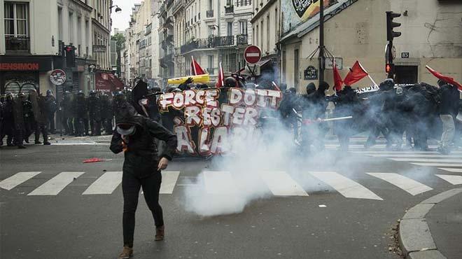 Paris polisi rklk kartlarna mdahale etti