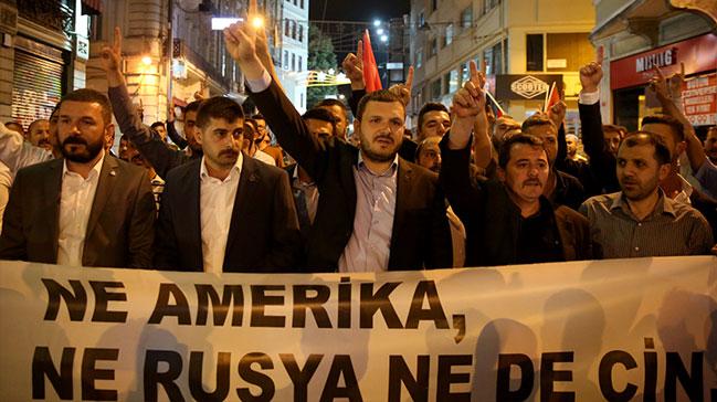 stanbul'da 'Rusya' protestosu