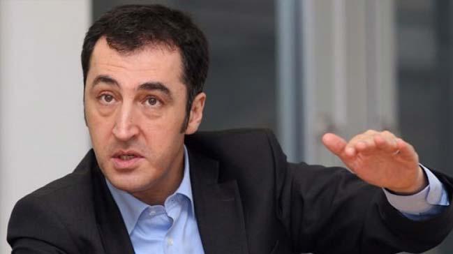 Cem zdemir'in sitesini hacklediler