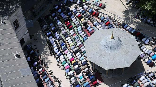 Ramazann ilk cuma namaz