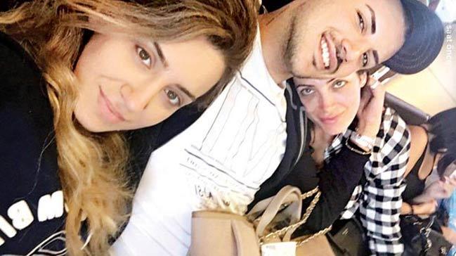 Yamur Sarolu, Kerimcan Durmaz ve Hatice Gnl'den Las Vegas selfie'si