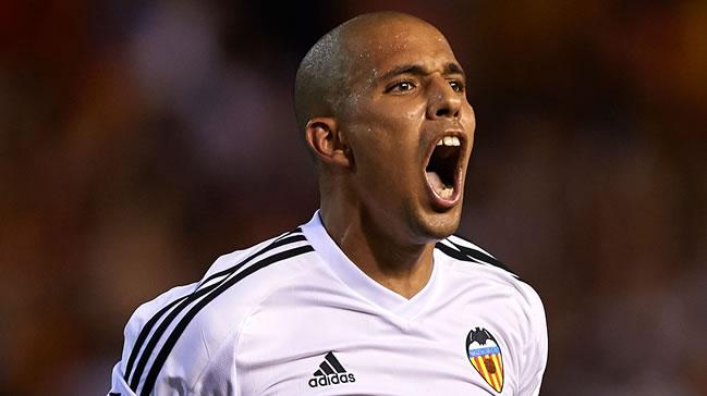 Sofiane Feghouli'yi Slaven Bilic kapt