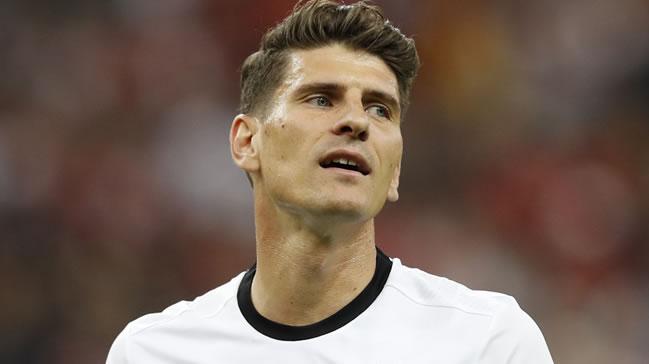 Mario Gomez Beikta formasyla ekime katlmay reddetti