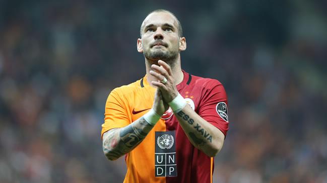 Galatasaray'da asl sorun Sneijder'n menajeri Albers