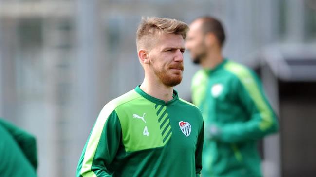 Beikta'tan Bursaspor'a Serdar Aziz teklifi