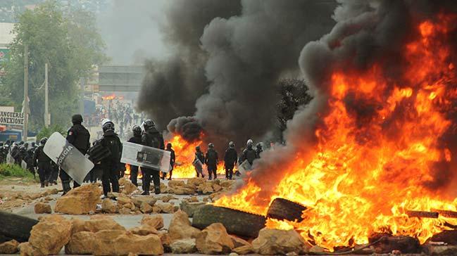 Meksika'da kanl protesto