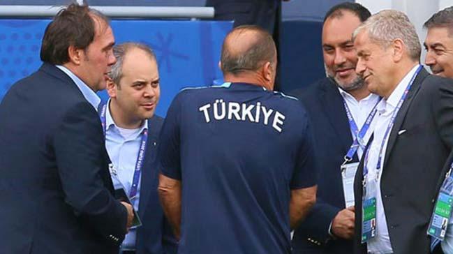 Fatih Terim'e ilk destek Yldrm Demirren'den