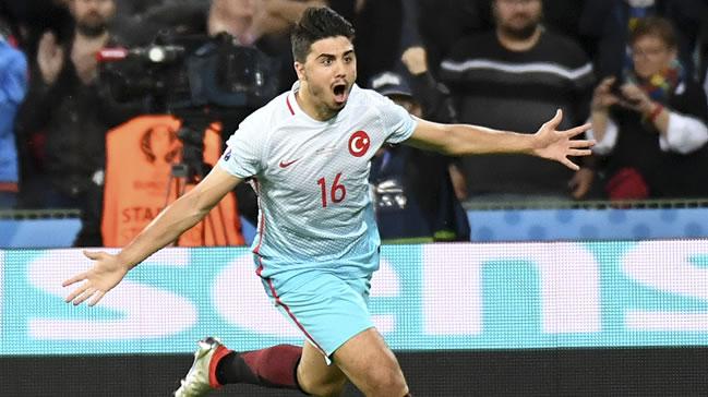 'Yeni Yaya Toure' Ozan Tufan'a Sunderland talip