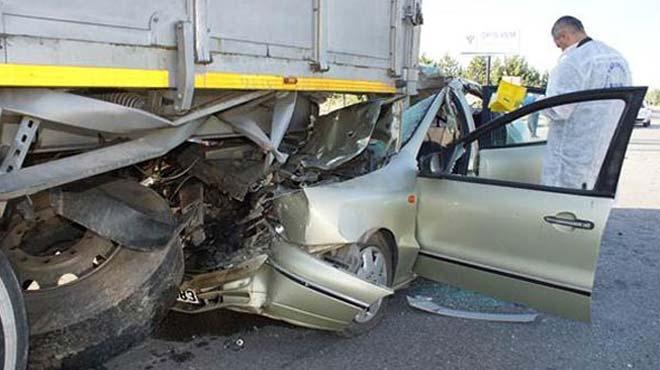 Ankara'da feci trafik kazas: 3 l