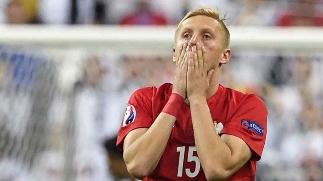 Kamil Glik'ten Beikta aklamas