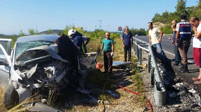 Antalyada feci kaza: 2 l, 6 yaral