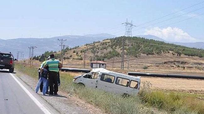 Gaziantep'te otomobil ile minibs arpt: 11 yaral