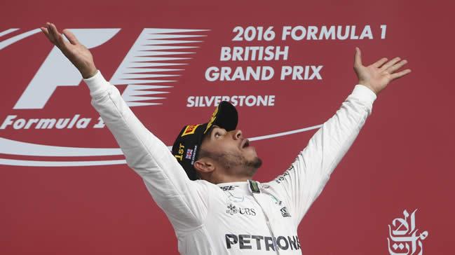 Formula 1 Britanya Grand Prix'sini Hamilton kazand