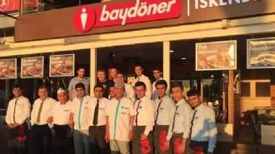Baydner, Kuadasnda lk ubesini At