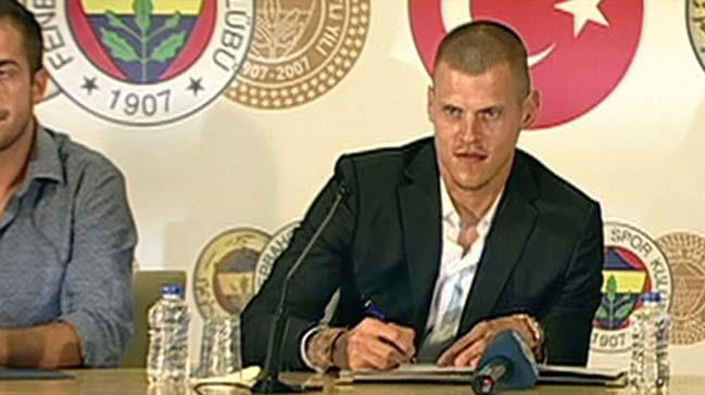 Skrtel resmen Fenerbahe'de