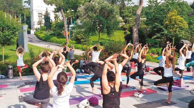 Ak havada elencenin bakenti stanbul