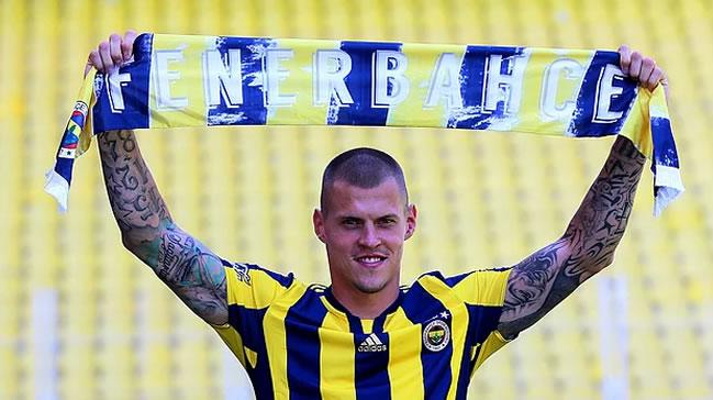 Skrtel: Ailemi de stanbul'a getireceim