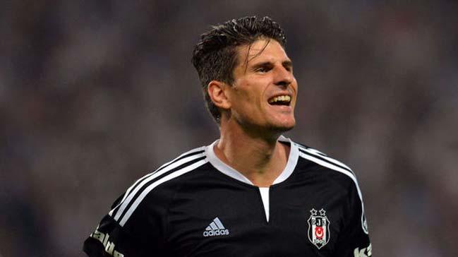 Mario Gomez'e pres sryor!