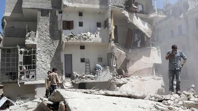 Suriye'de bir ayda bin 557 sivil hayatn kaybetti