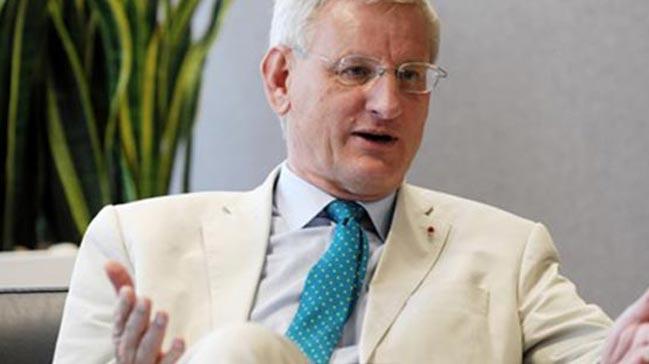Eski sve Babakan Bildt Avrupa'nn tepkisizliini eletirdi