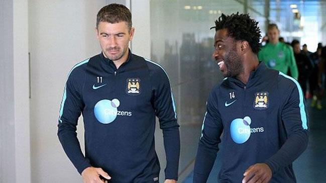 Galatasaray Bony ve Kolarov'u istiyor