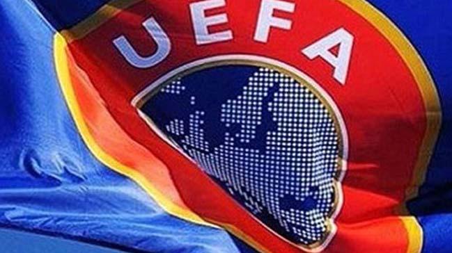 UEFA ilk kez yapt! O kulbe zel apolet!