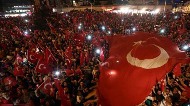 15 Temmuz giriimciye ilham oldu! Marka patenti iin yaryorlar