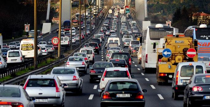 stanbul'da bugn hangi yollar kapal