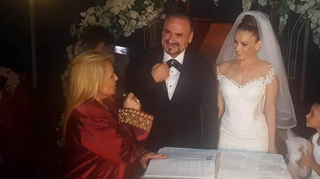 nl tenor Hakan Aysev evlendi