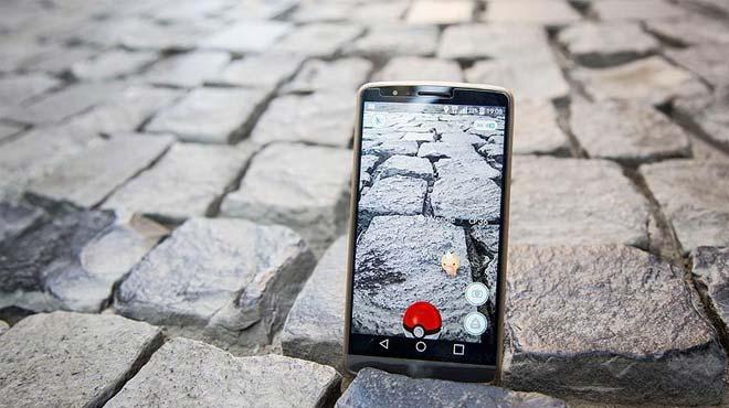 Fransa'da 'Pokemon Go' yasa