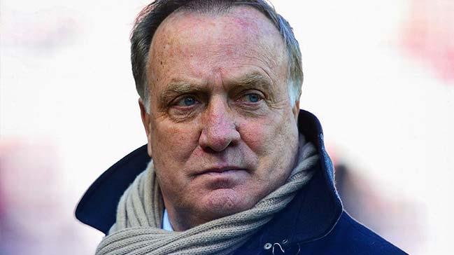 Advocaat resmen Fenerbahe'de!