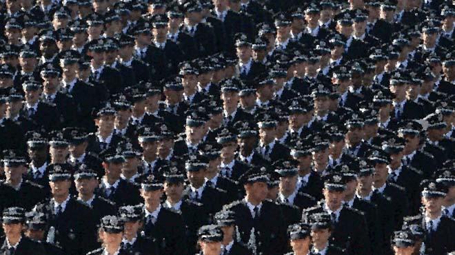 Emniyet'teki FET mensubu 6 bin 800 polis meslekten ihra edilecek