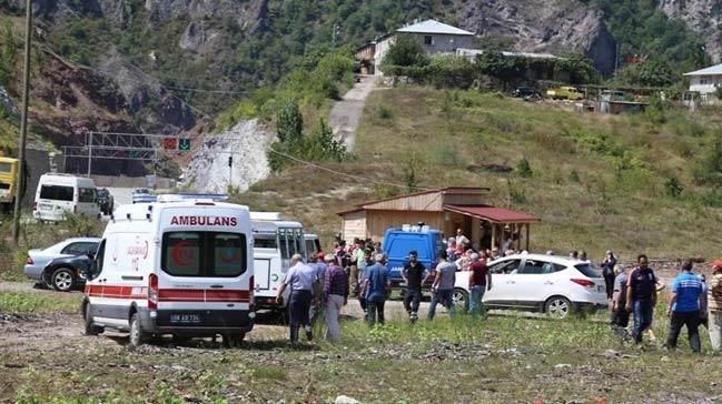 Artvin'de trafik kazas: 2 l