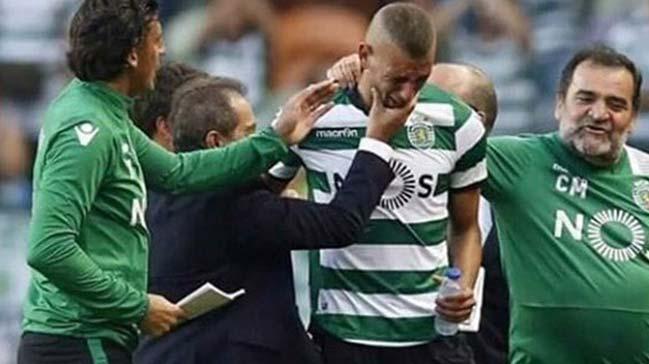 Islam Slimani, gzyalaryla Premier Lig'e gitti!