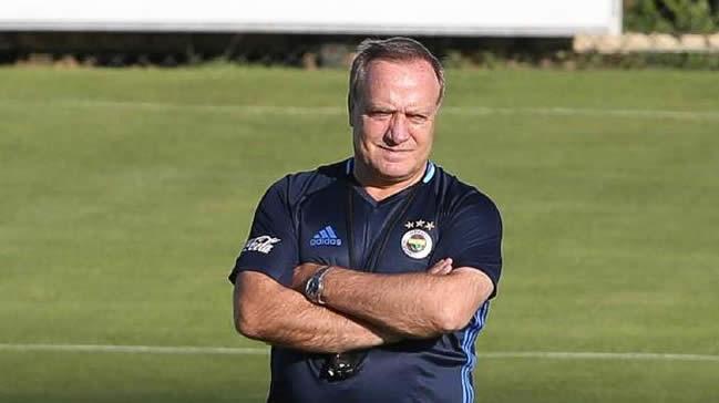 Fenerbahe'de Dick Advocaat kanunlar