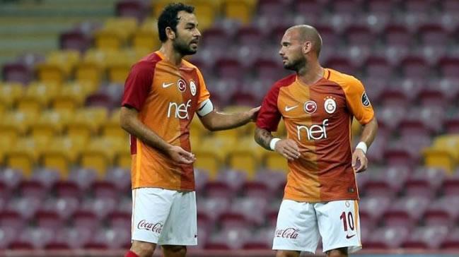 Sneijder Hollanda'y da kurtard