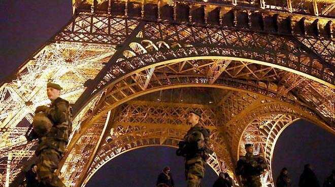 Paris'te terr alarm