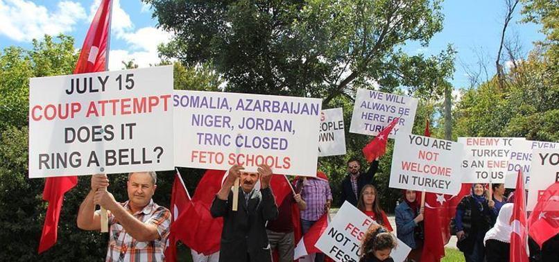 Kanadal Trkler FET festivalini protesto etti