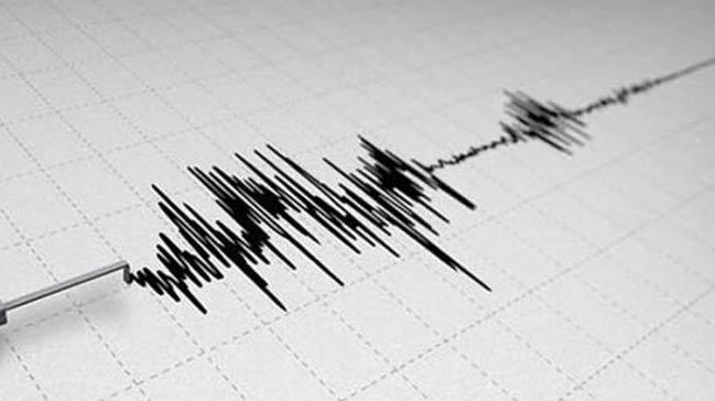 Manisa'da korkutan deprem