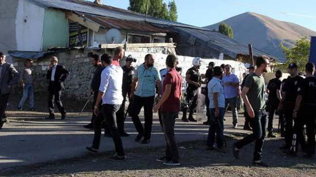 Erzurum'da akrabalarn kavgasnda 3' polis 10 kii yaraland