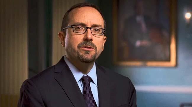 John Bass'a 'haddini bil' tepkisi