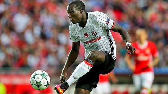 Aboubakar Porto'yla ipleri kopard