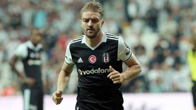 Beiktal yneticiden bomba aklama: Caner Erkin'le 4 yl daha...