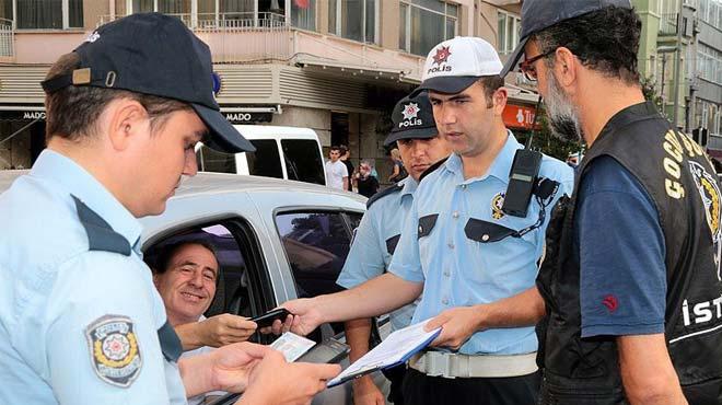 stanbul'da okul nlerinde gvenlik uygulamas