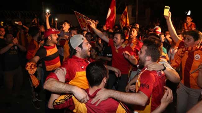 2 bin 100 Galatasaray taraftar Vodafone Arena'ya byle gidecek